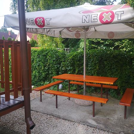 Vadásztanya Apartmanházak Siófok Habitación foto