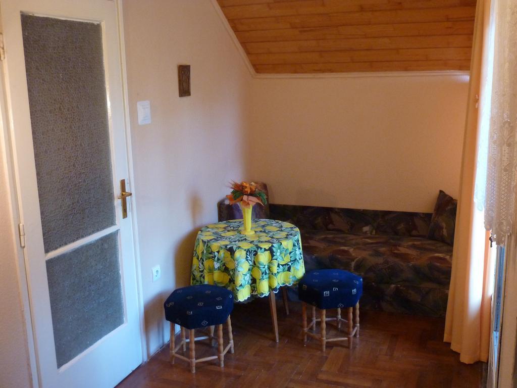 Vadásztanya Apartmanházak Siófok Habitación foto