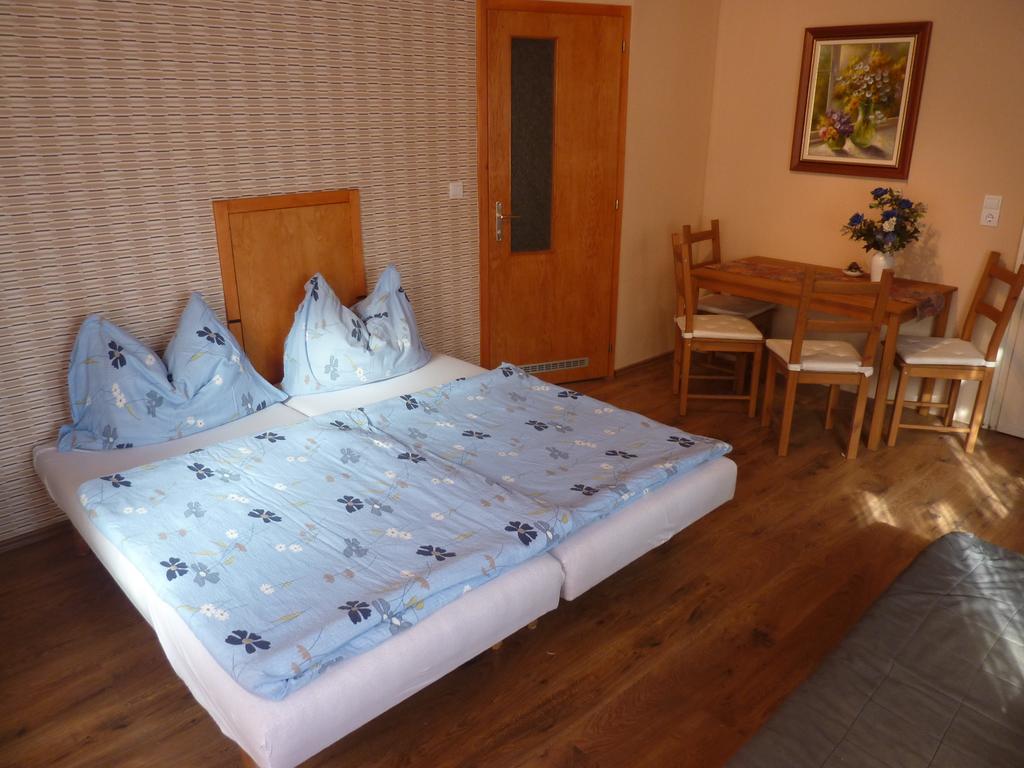 Vadásztanya Apartmanházak Siófok Habitación foto