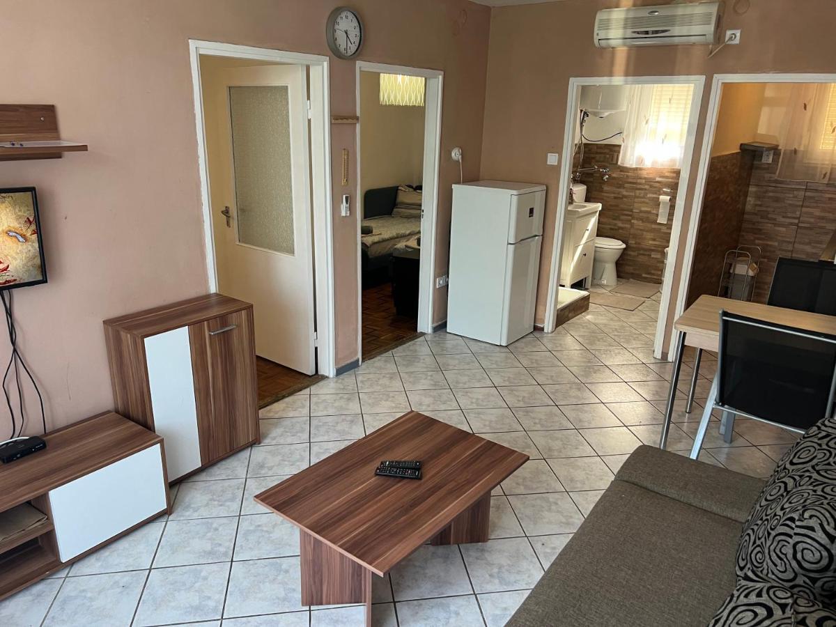 Vadásztanya Apartmanházak Siófok Exterior foto