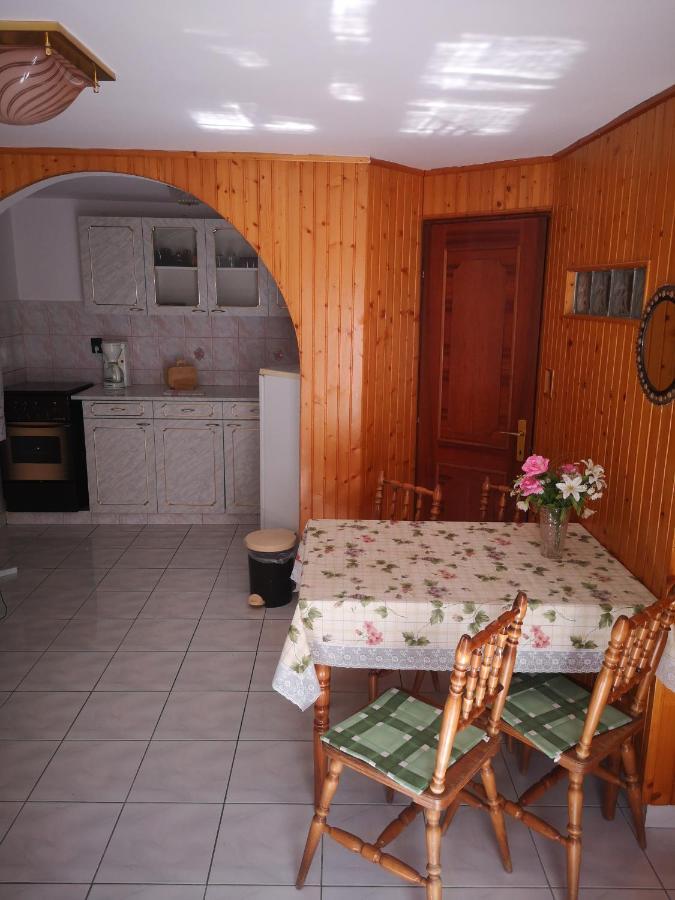 Vadásztanya Apartmanházak Siófok Exterior foto