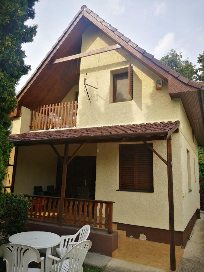 Vadásztanya Apartmanházak Siófok Habitación foto